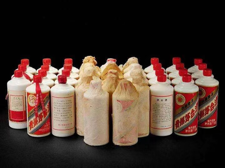 南溪日照岚山回收酒价格哪里回收(附近上门回收茅台酒）?